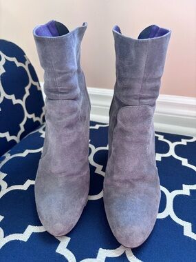 Sergio Rossi grey Suede Ankle Boots 37